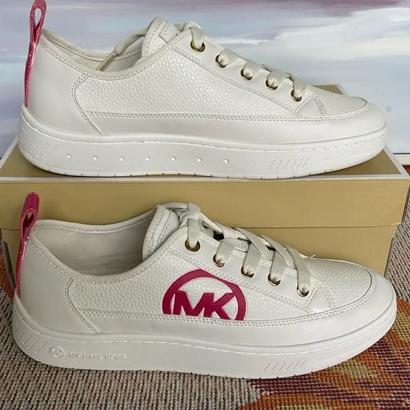 MICHAEL KORS SHEA LACE UP FAUX LEATHER
49R4SHFS1L
ELECTRIC PINK
Sneakers - Picture 1 of 16